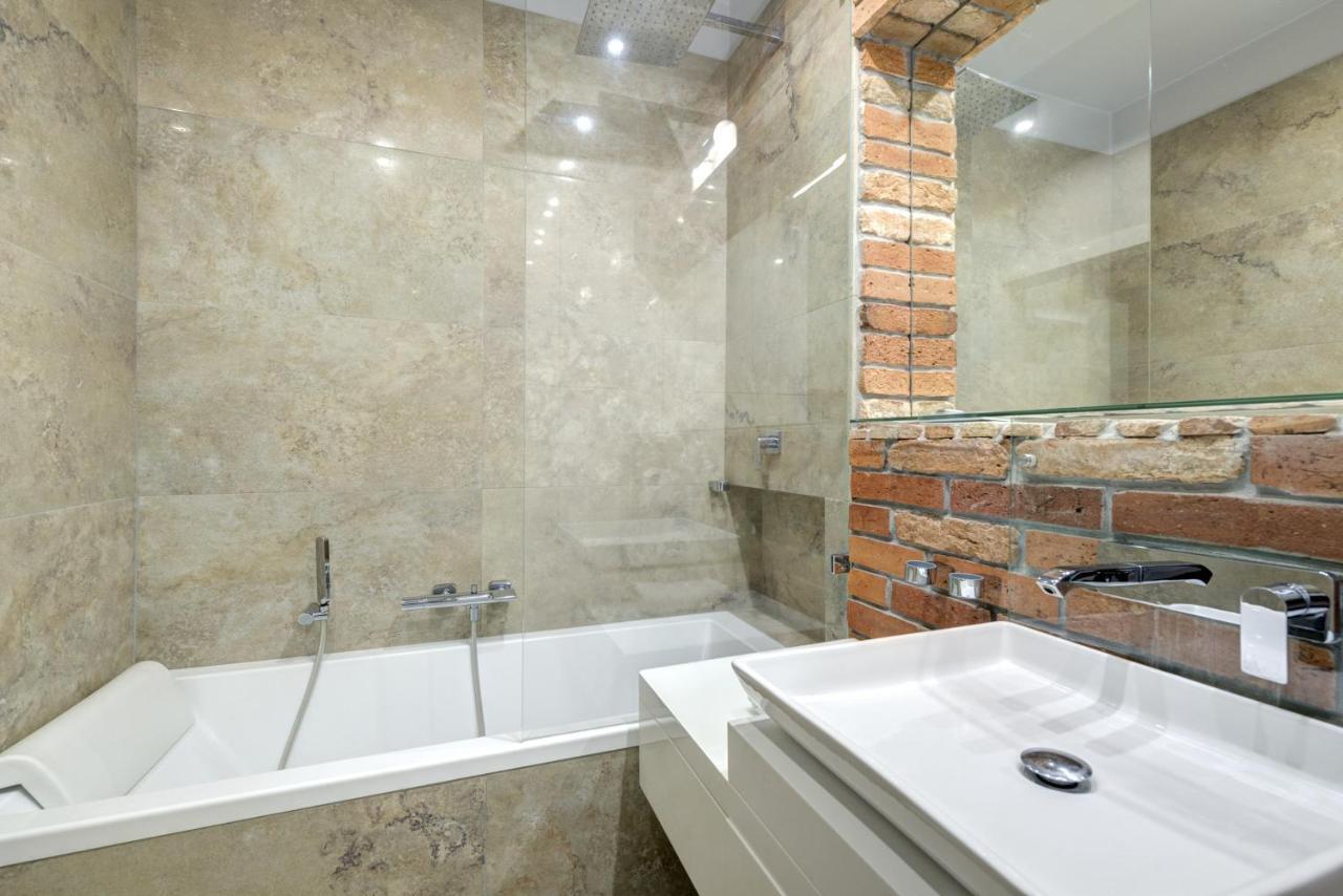 3 City Apartments - Waterlane Valhalla Γκντανσκ Εξωτερικό φωτογραφία